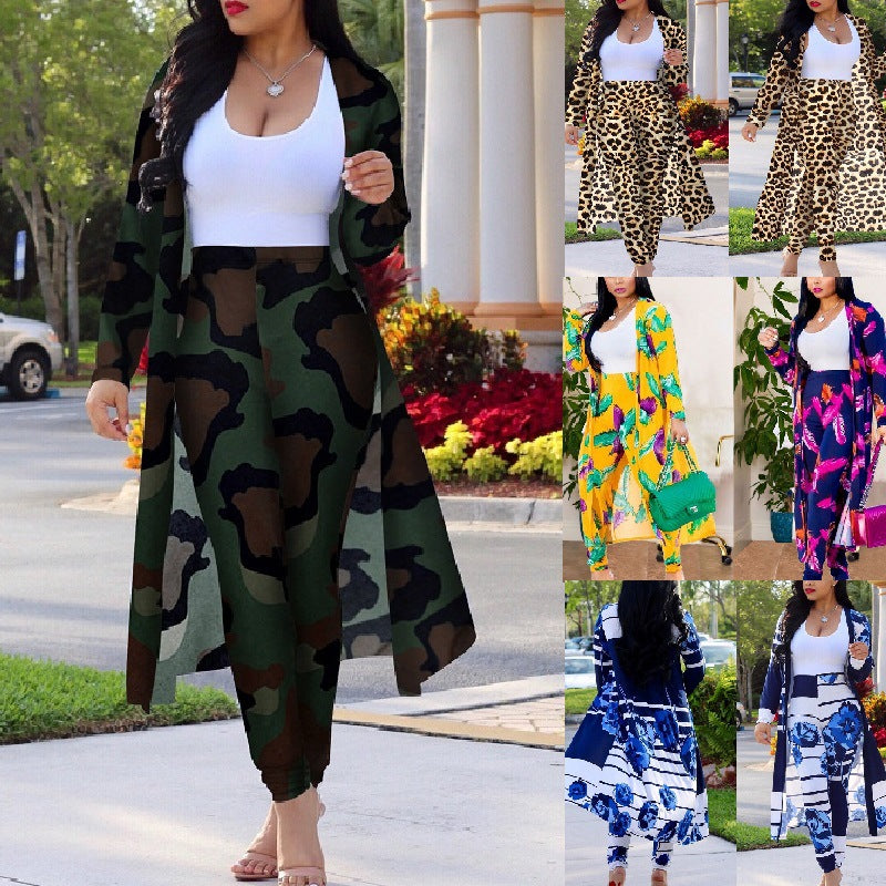 Long-Sleeved Printed Cloak Leggings Two-Piece Suit