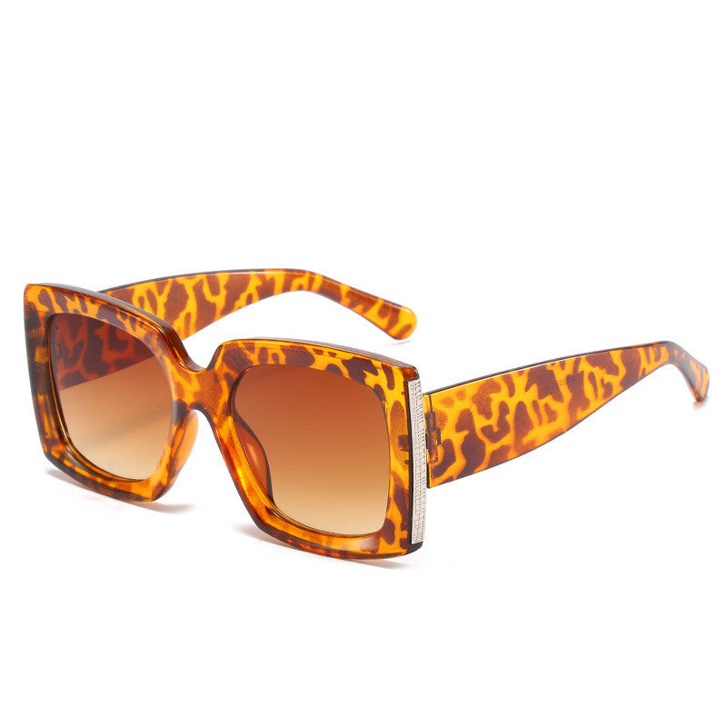 Trendy Large Frame Square Sunglasses