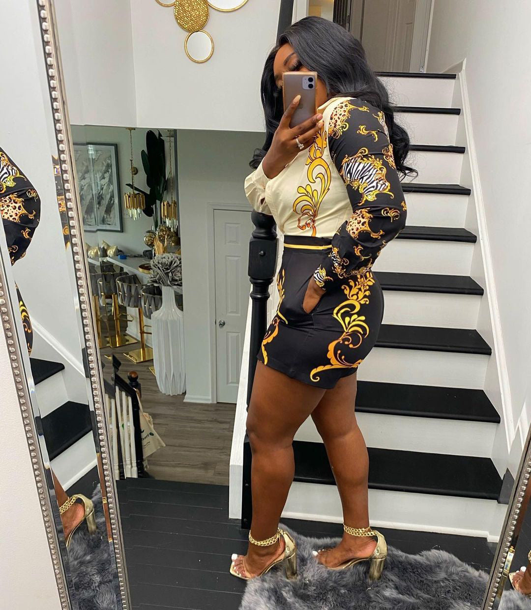 Multi Color Print Ladies Short Suit