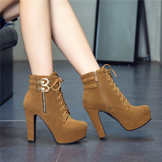 Short Solid Color Boots With Thick Heels