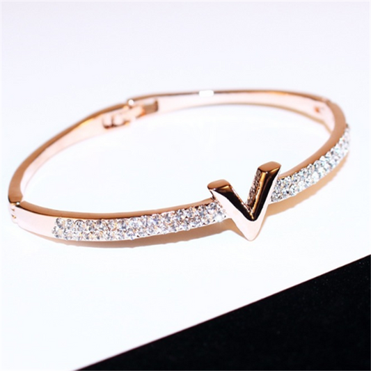 V Style Jewelry Bracelet