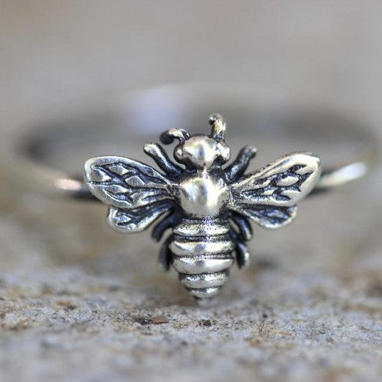 Men's And Women's Simple Retro Bee Old Ring