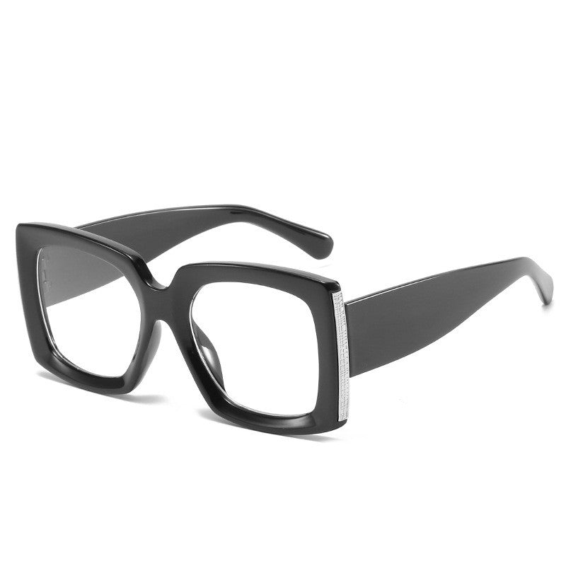 Trendy Large Frame Square Sunglasses