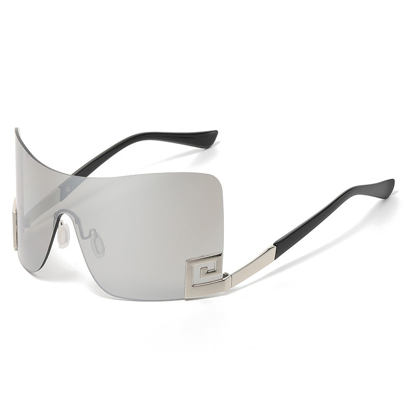 Versatile Large-framed One-piece Sunglasses