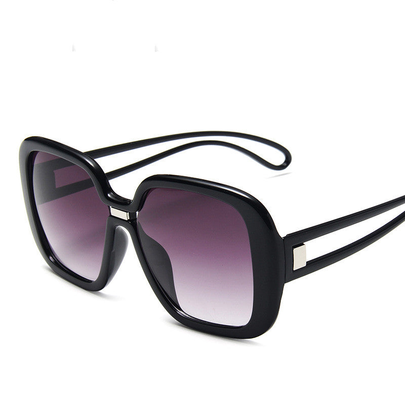 Wide Frame Gradient Sunglasses